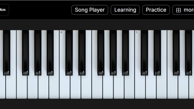 The Ultimate Piano application interface and features